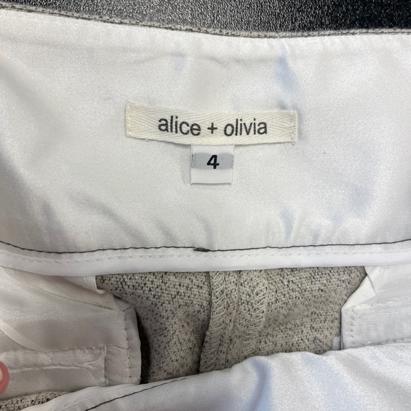 ALICE + OLIVIA Pleated Front Cashmere, Wool, & Angora Blend Trouser Pants Sz 4 - Picture 3 of 10